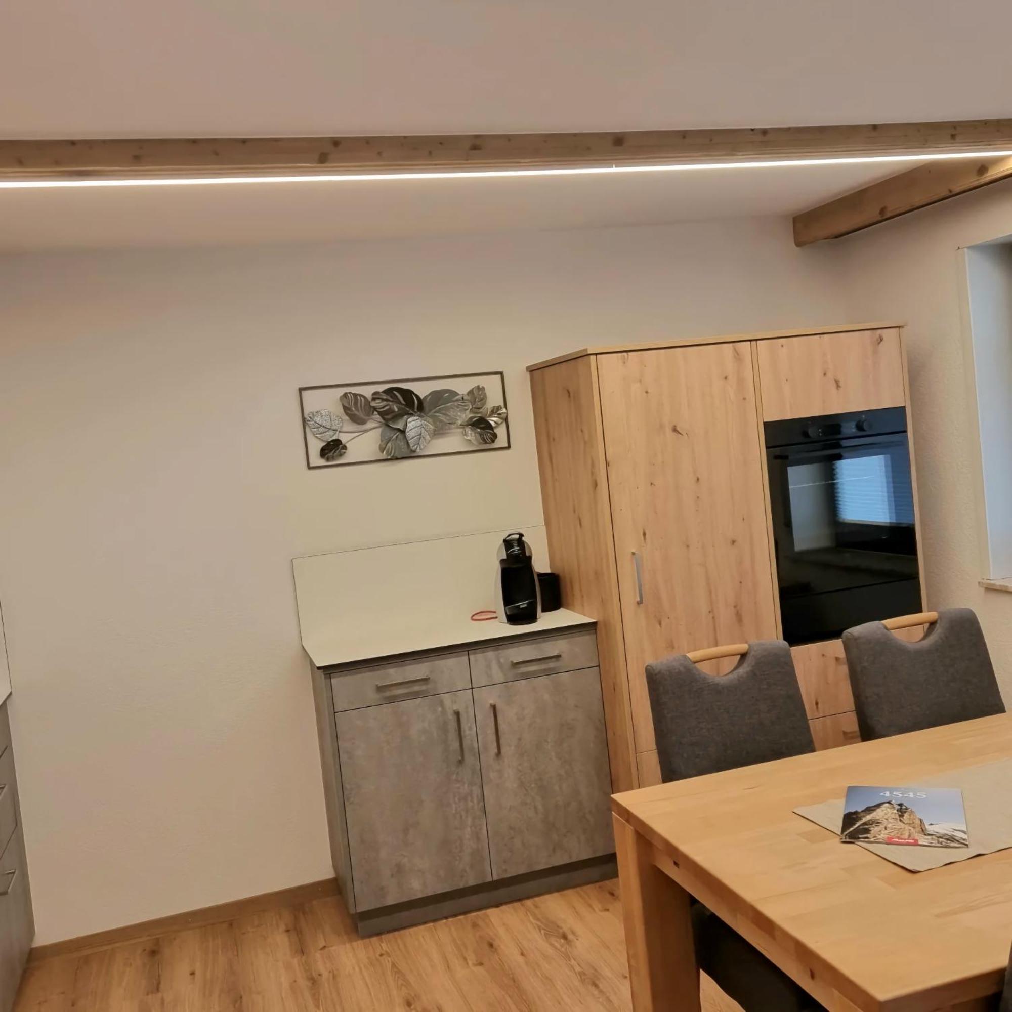 Ferienhaus Adonis ซาส-กรุนด์ ภายนอก รูปภาพ